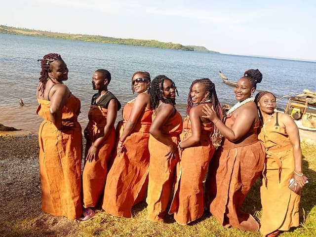 Shore gathering on Lake Victoria